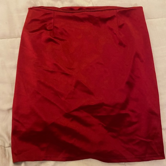 Windsor Red Mini Skirt Bodycon - Picture 2 of 3